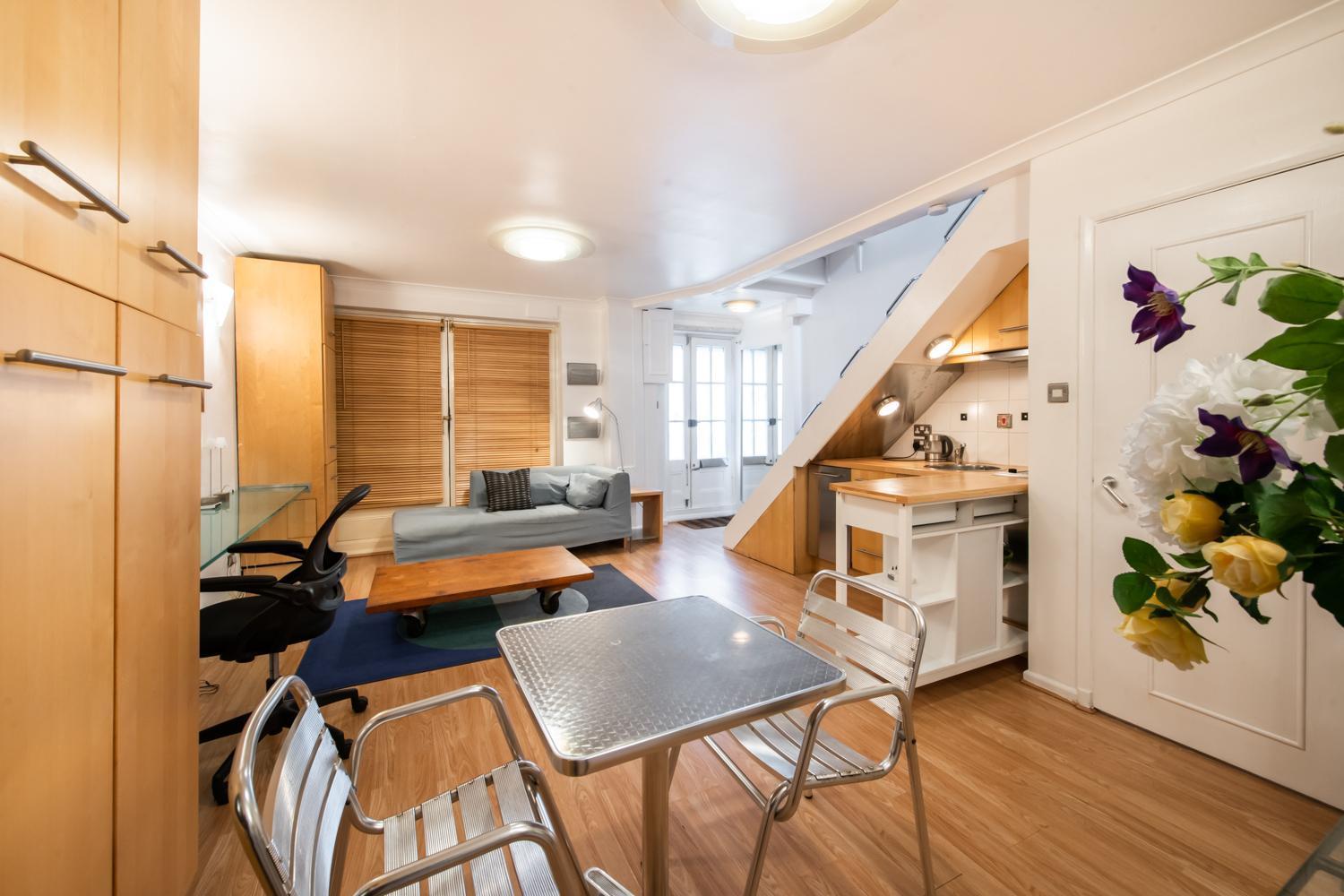 Apartamento Charming 1Bed In Kings Cross Londres Exterior foto